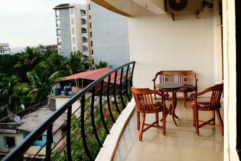 3 Bhk Apartment With River View Panaji Eksteriør bilde